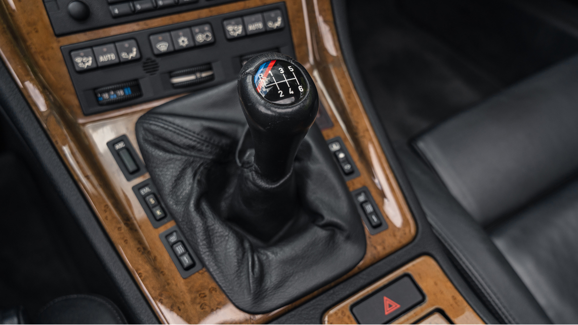 BMW 850 CSI